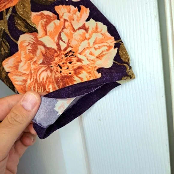 Piphany Purple V-Neck Floral Tunic Top Plus Size 2X - Picture 5 of 5